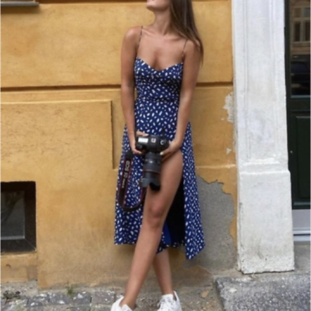 Reformation Blue & White Spotted Midi Dress - Picture 5 of 8